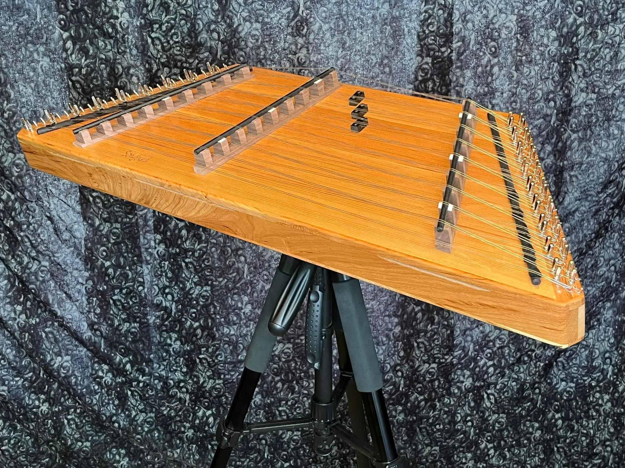 9/9/9 Vireo Chromatic Hammered Dulcimer - Songbird Dulcimers