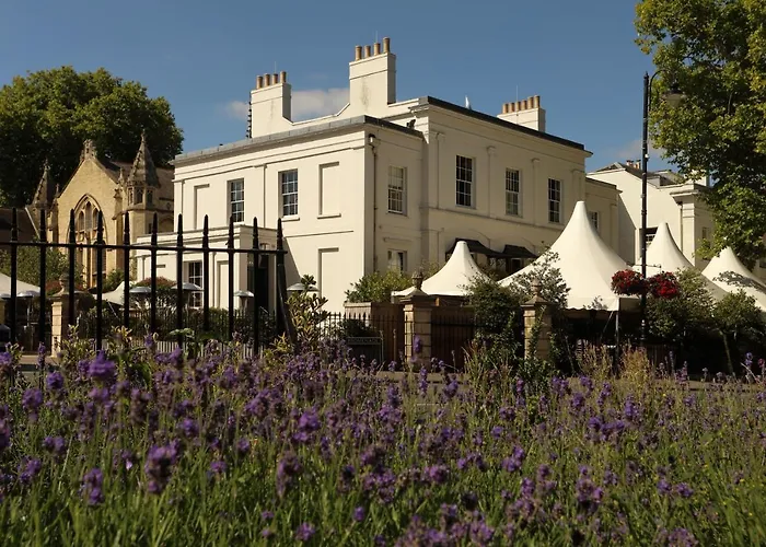 Cheltenham Hotels: Uncover the Perfect Accommodation for Your Stay