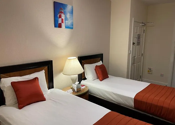 Top Hotels Near Scarborough Open Air Theatre