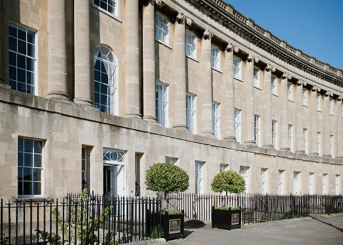 Explore the Top 4 and 5 Star Hotels in Bath for Unforgettable Luxury Stay