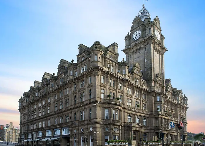 Discover Top Hotels with Meeting Rooms in Edinburgh
